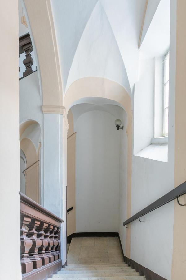 New Stylish 3 Suites Bedrooms Apt In Mala Strana - N2Nd Prag Eksteriør billede