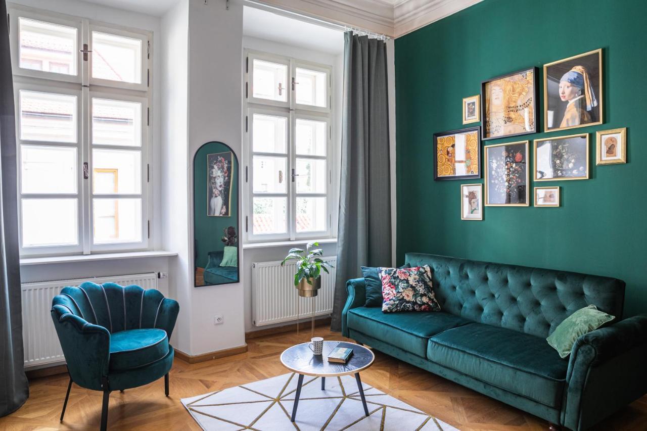 New Stylish 3 Suites Bedrooms Apt In Mala Strana - N2Nd Prag Eksteriør billede
